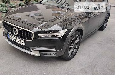 Универсал Volvo V90 Cross Country 2019 в Киеве