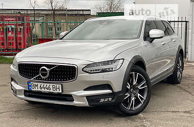 Универсал Volvo V90 Cross Country 2019 в 