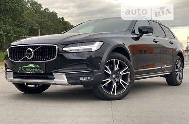 Универсал Volvo V90 Cross Country 2018 в Киеве