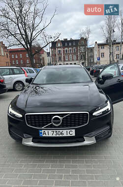 Універсал Volvo V90 Cross Country 2018 в 