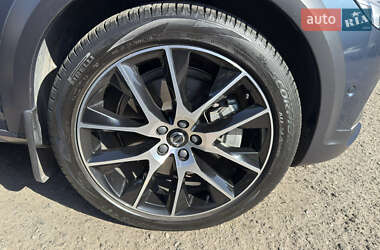 Универсал Volvo V90 Cross Country 2020 в 