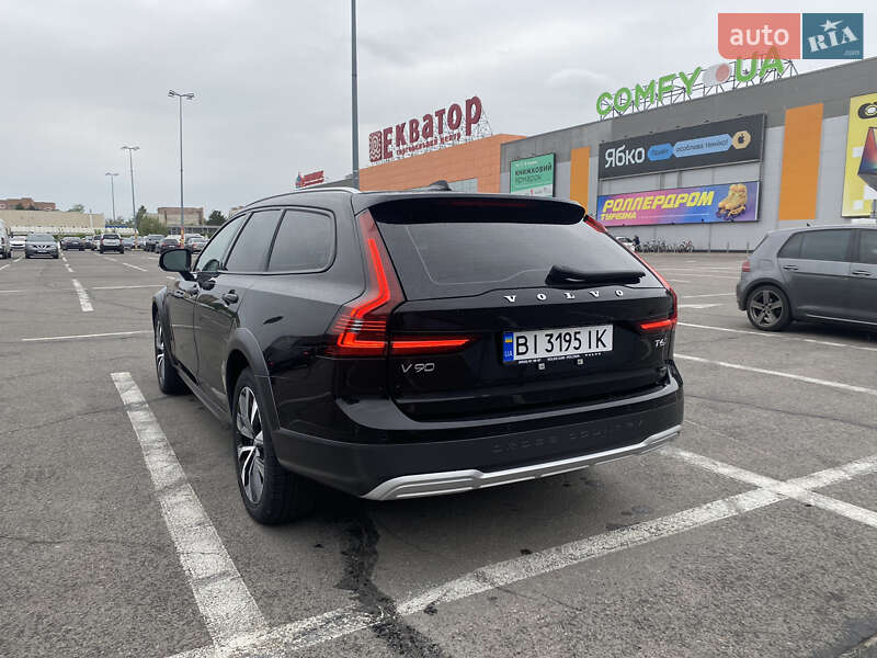 Універсал Volvo V90 Cross Country 2020 в Полтаві