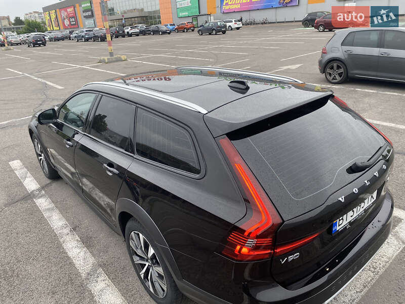 Універсал Volvo V90 Cross Country 2020 в Полтаві