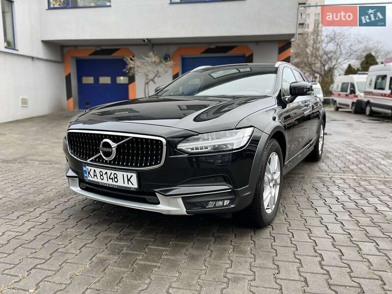 Volvo V90 Cross Country 2018