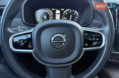 Универсал Volvo V90 Cross Country 2018 в 