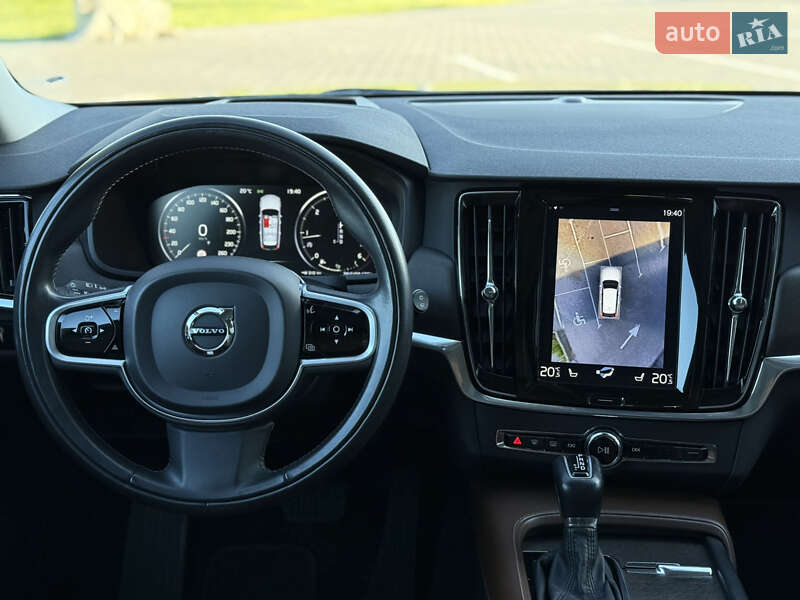 Универсал Volvo V90 Cross Country 2018 в Луцке