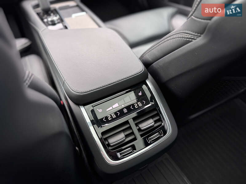 Універсал Volvo V90 Cross Country 2022 в Дніпрі фото 30 Універсал Volvo V90 Cross Country 2022 в Дніпрі