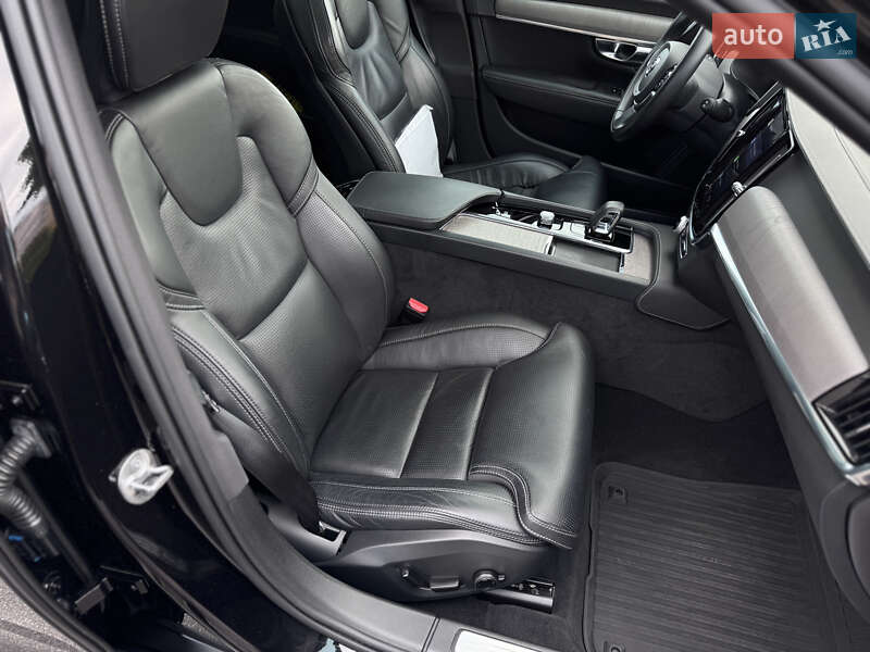 Універсал Volvo V90 Cross Country 2022 в Дніпрі фото 39 Універсал Volvo V90 Cross Country 2022 в Дніпрі