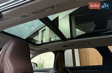 Универсал Volvo V90 Cross Country 2020 в 