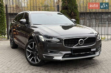 Универсал Volvo V90 Cross Country 2023 в Киеве Универсал Volvo V90 Cross Country 2023 в Киеве