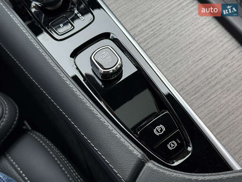Універсал Volvo V90 Cross Country 2023 в Києві фото 21 Універсал Volvo V90 Cross Country 2023 в Києві
