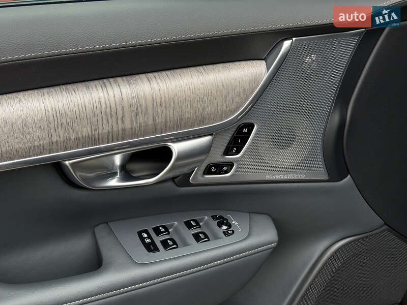 Універсал Volvo V90 Cross Country 2023 в Києві фото 23 Універсал Volvo V90 Cross Country 2023 в Києві