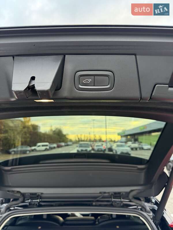 Универсал Volvo V90 Cross Country 2017 в Киеве фото 14 Универсал Volvo V90 Cross Country 2017 в Киеве