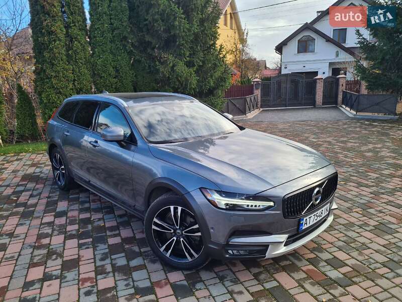 Volvo V90 Cross Country 2017 Volvo V90 Cross Country 2017