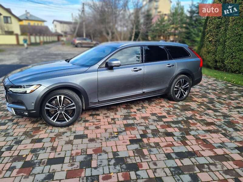 Универсал Volvo V90 Cross Country 2017 в Ивано-Франковске фото 11 Универсал Volvo V90 Cross Country 2017 в Ивано-Франковске