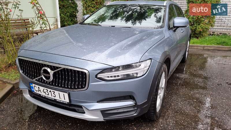 Универсал Volvo V90 Cross Country 2018 в Черкассах