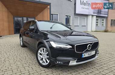 Універсал Volvo V90 Cross Country 2019 в Коломиї
