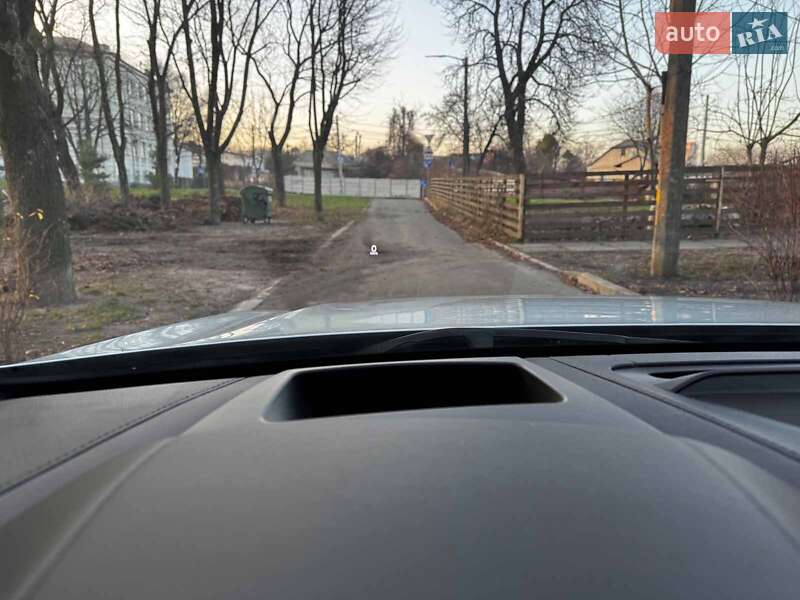 Універсал Volvo V90 Cross Country 2017 в Києві