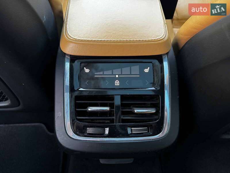 Універсал Volvo V90 Cross Country 2017 в Києві
