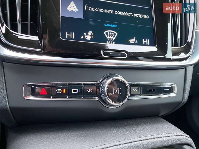 Універсал Volvo V90 Cross Country 2020 в Хмельницькому