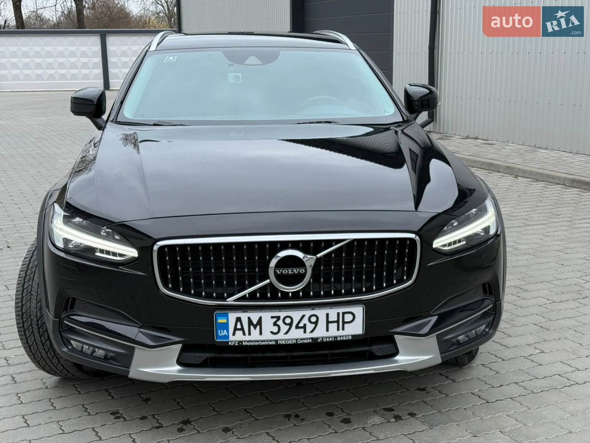 Volvo V90 Cross Country 2017