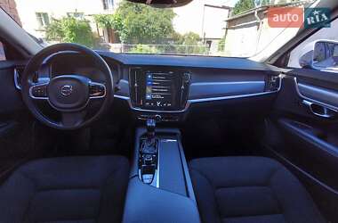Универсал Volvo V90 2018 в 