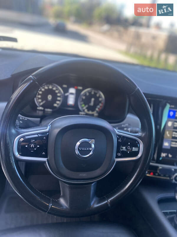 Універсал Volvo V90 2018 в Луцьку