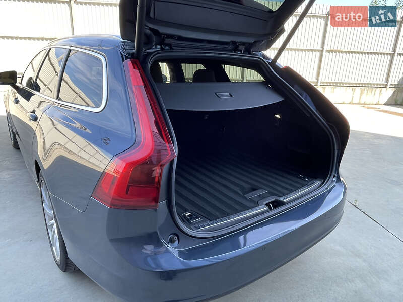 Универсал Volvo V90 2019 в Львове