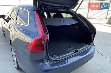Универсал Volvo V90 2019 в 