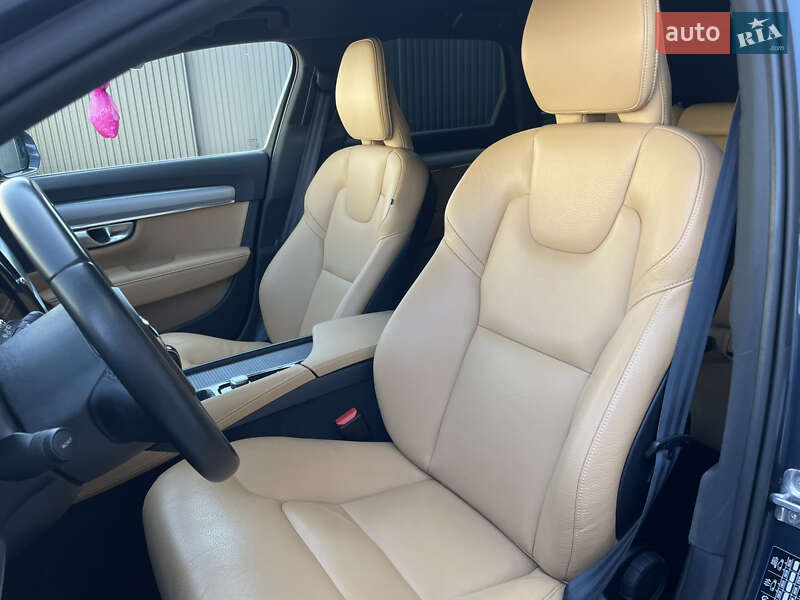 Универсал Volvo V90 2019 в Львове