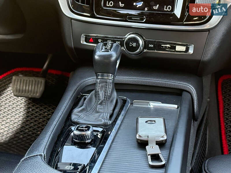 Универсал Volvo V90 2016 в Стрые