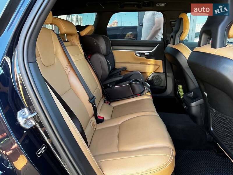 Универсал Volvo V90 2017 в Киеве