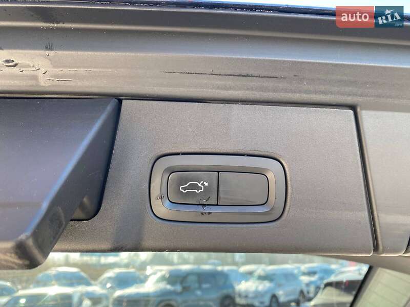 Универсал Volvo V90 2017 в Львове фото 25 Универсал Volvo V90 2017 в Львове