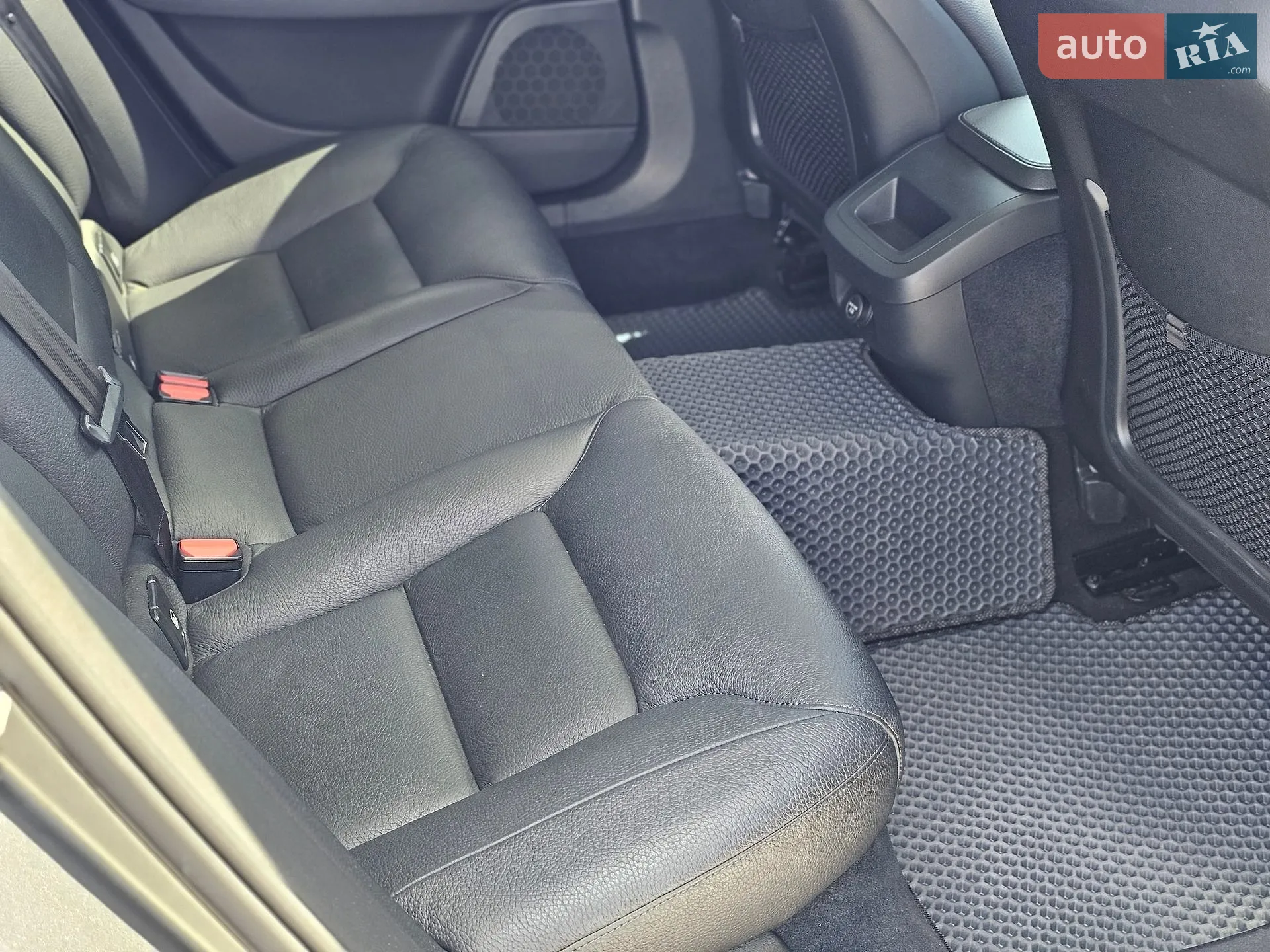 2019 Volvo V90 - мініатюра 17