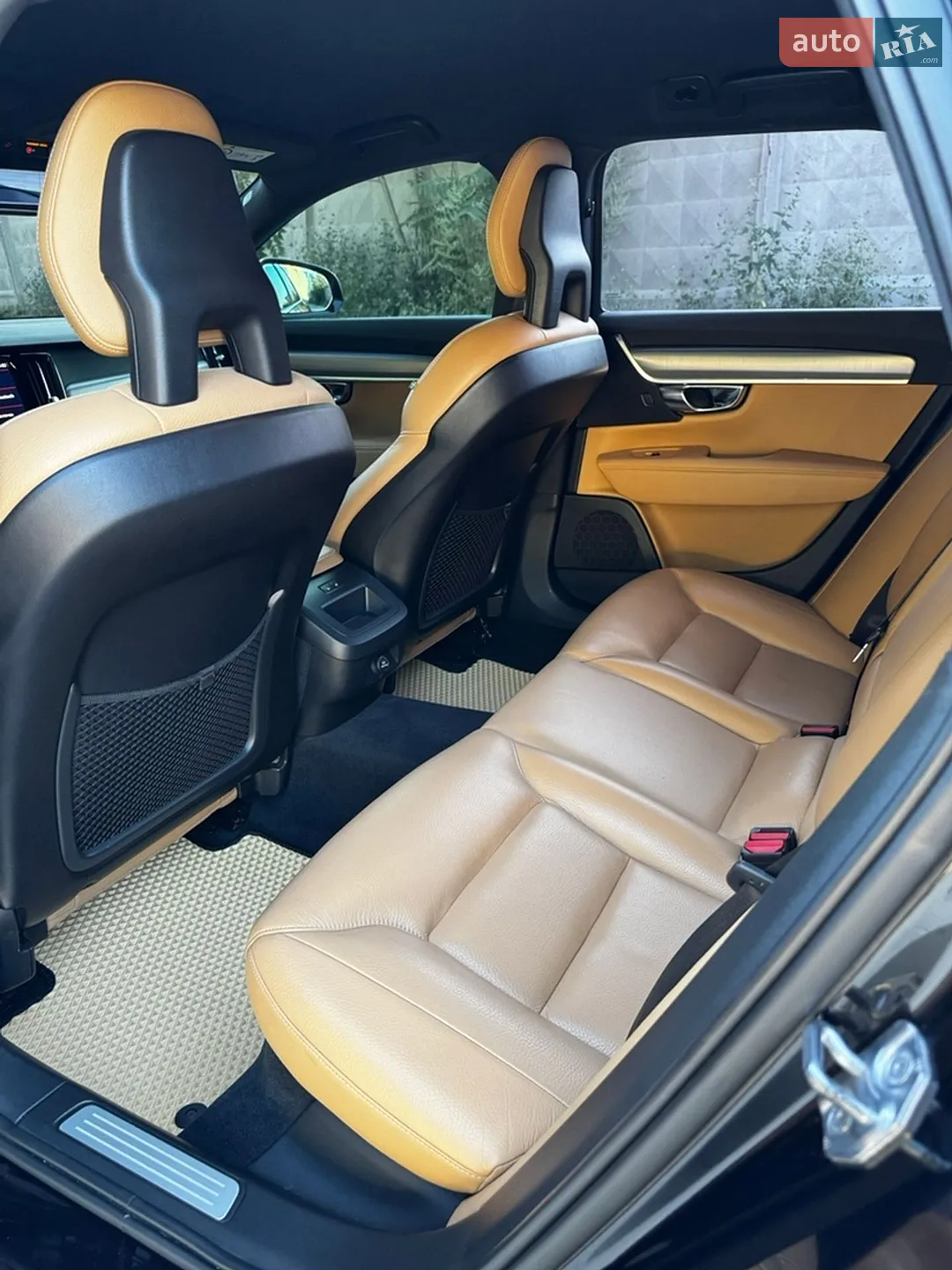 2017 Volvo V90 - мініатюра 18