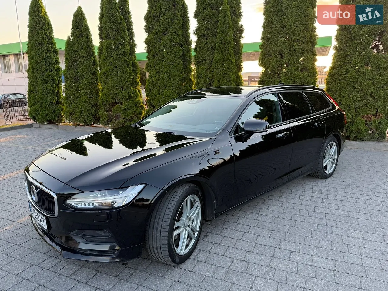 2017 Volvo V90 - мініатюра 15