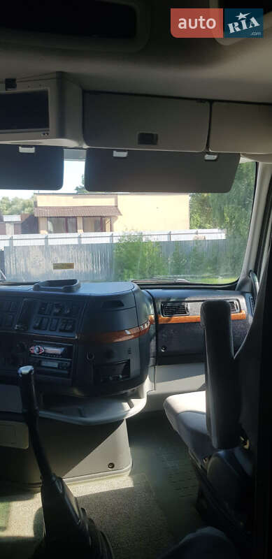 Тягач Volvo VNL 630 2005 в Києві