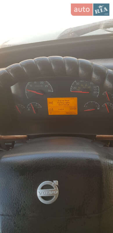 Тягач Volvo VNL 630 2005 в Києві