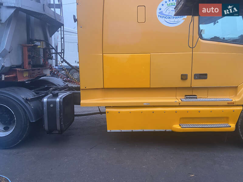 Самоскид Volvo VNL 660 2002 в Вінниці