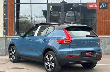 Позашляховик / Кросовер Volvo XC40 Recharge 2023 в Києві