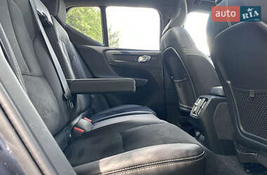 Внедорожник / Кроссовер Volvo XC40 Recharge 2021 в 