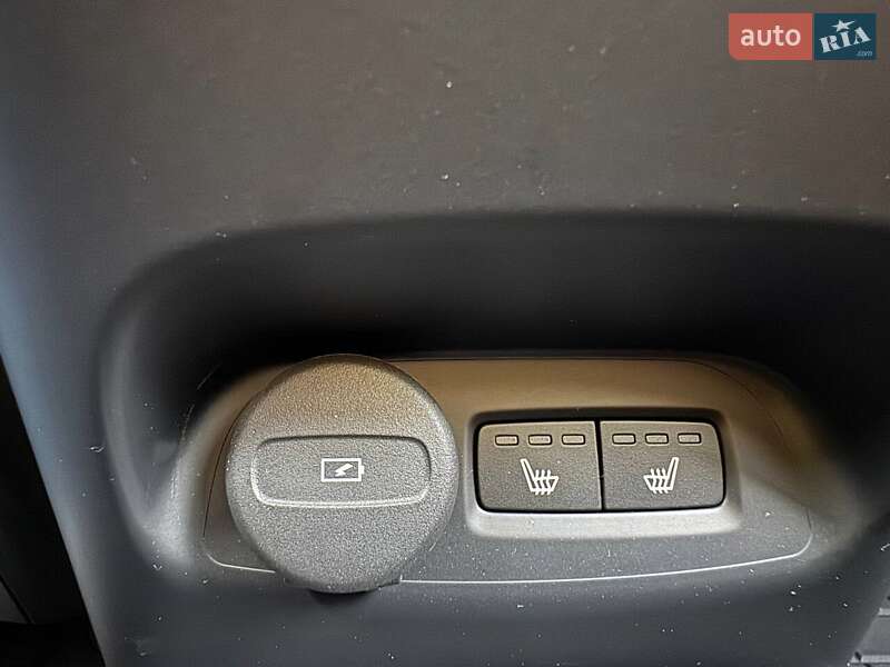 Внедорожник / Кроссовер Volvo XC40 Recharge 2021 в Киеве