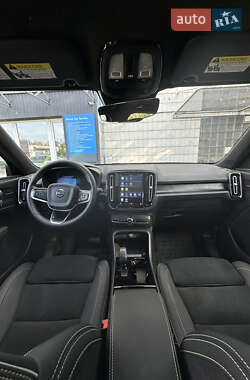 Внедорожник / Кроссовер Volvo XC40 Recharge 2023 в 