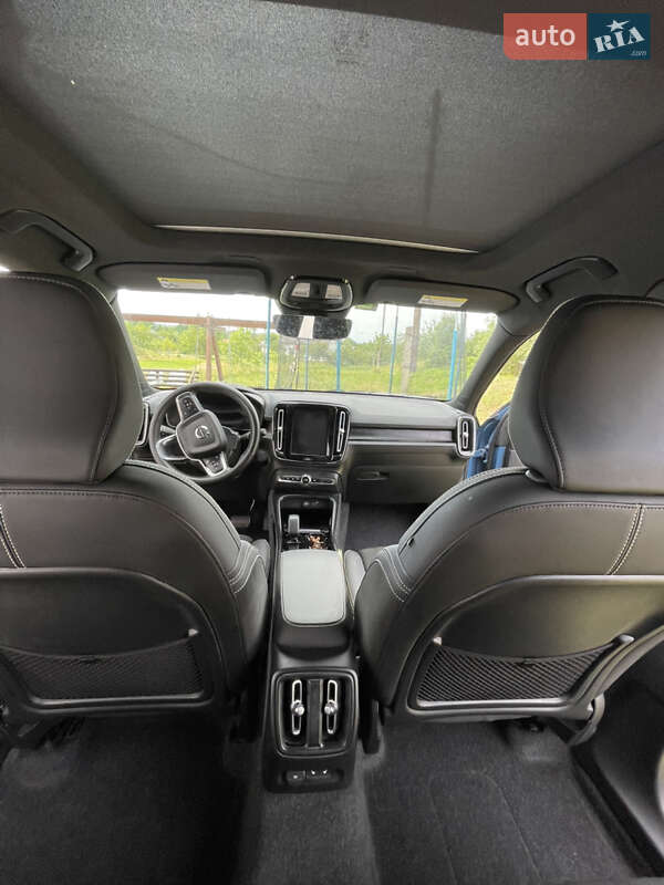 Внедорожник / Кроссовер Volvo XC40 Recharge 2022 в Богородчанах