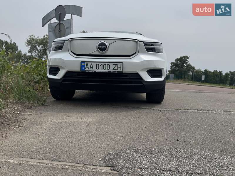 Внедорожник / Кроссовер Volvo XC40 Recharge 2021 в Киеве