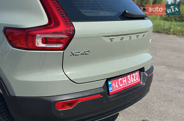 Внедорожник / Кроссовер Volvo XC40 Recharge 2023 в 