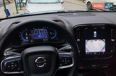 Внедорожник / Кроссовер Volvo XC40 Recharge 2023 в 