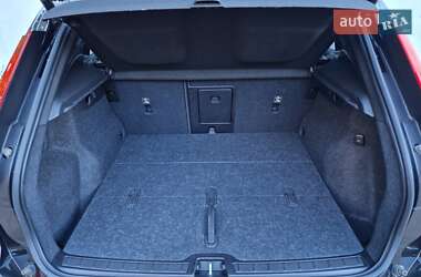 Внедорожник / Кроссовер Volvo XC40 Recharge 2022 в 