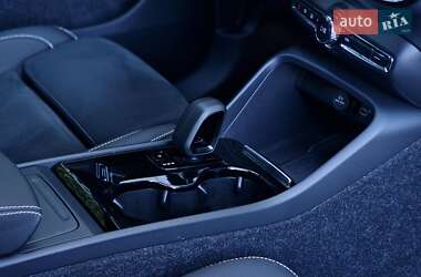 Внедорожник / Кроссовер Volvo XC40 Recharge 2022 в 