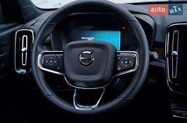 Внедорожник / Кроссовер Volvo XC40 Recharge 2022 в 